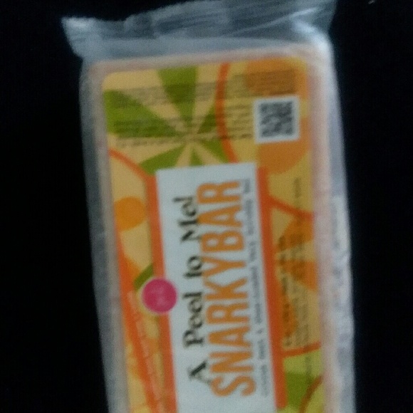 SOLD💋 - Picture 2 of 4